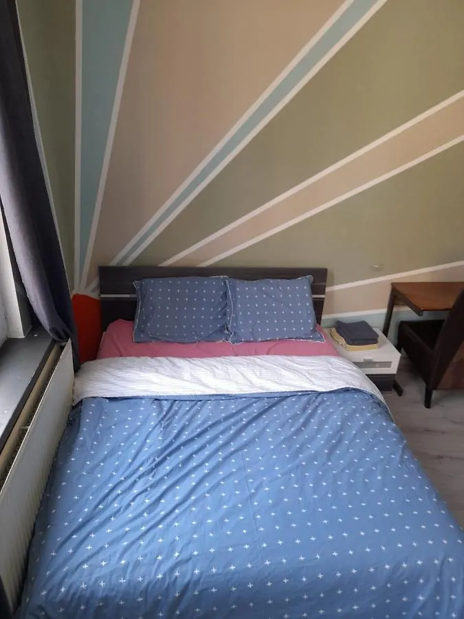 Large Room In House W Shared Kitchen & Bathroom W Free Parking Bluecard Antwerp
